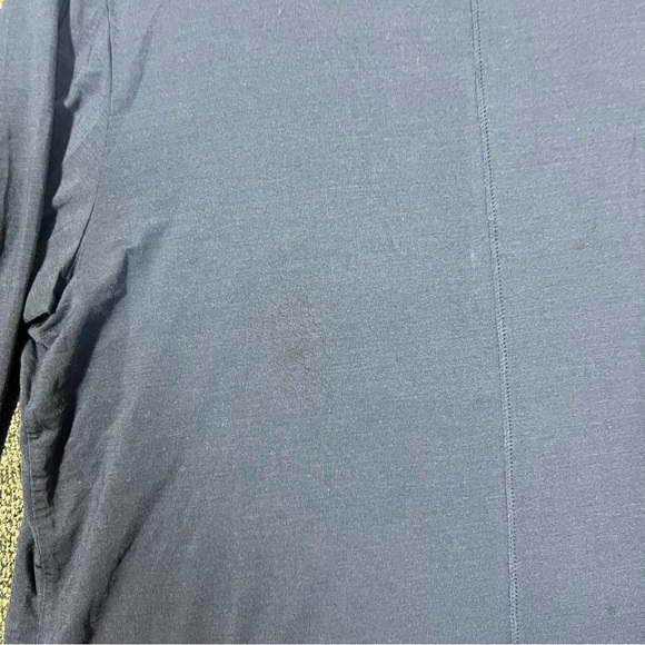 Women's Allbirds Long Sleeve Navy Top - Picture 4 of 10